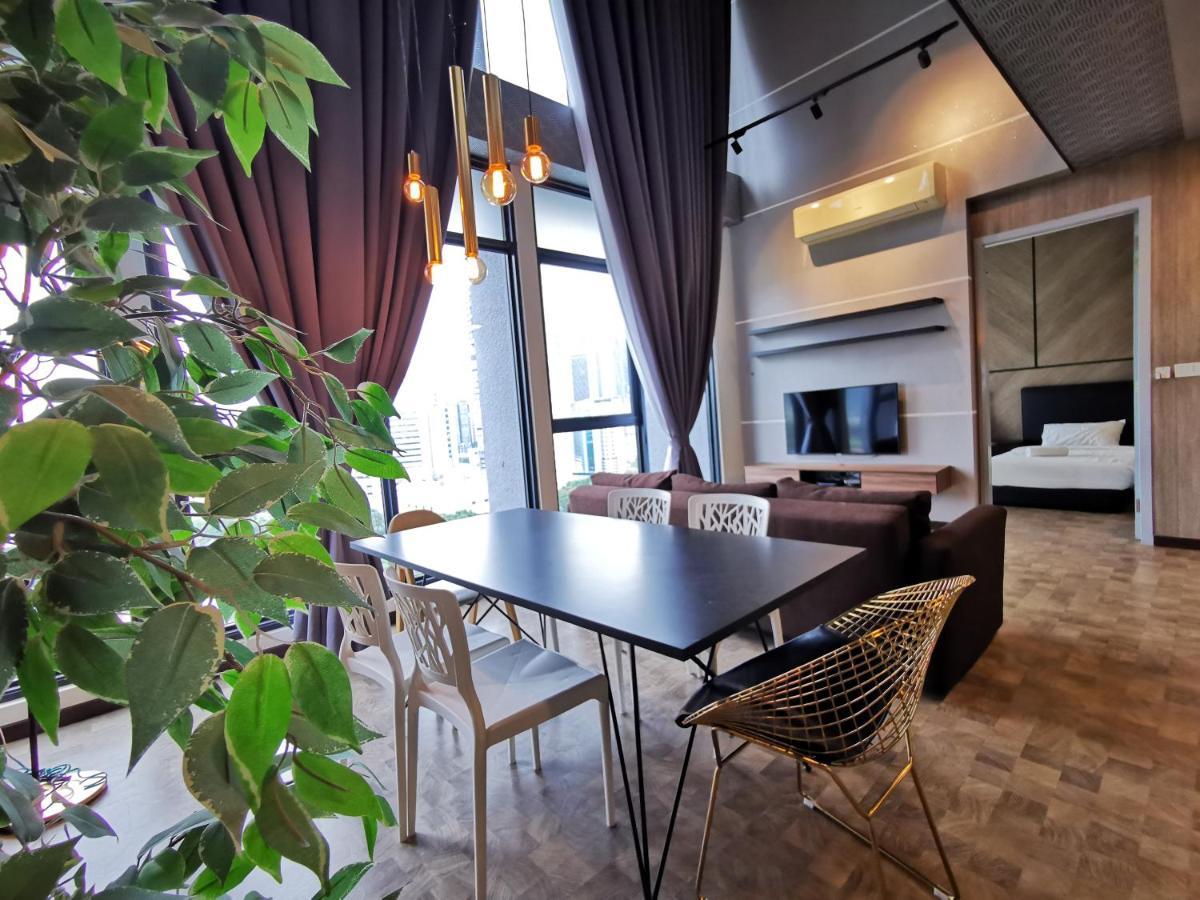 Expressionz Professional Suites By Aurora Summer Suites Kuala Lumpur Zimmer foto